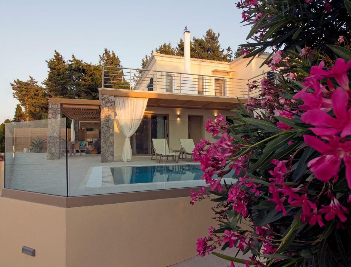 Апартаменти Casa Del Mar Букарі Екстер'єр фото